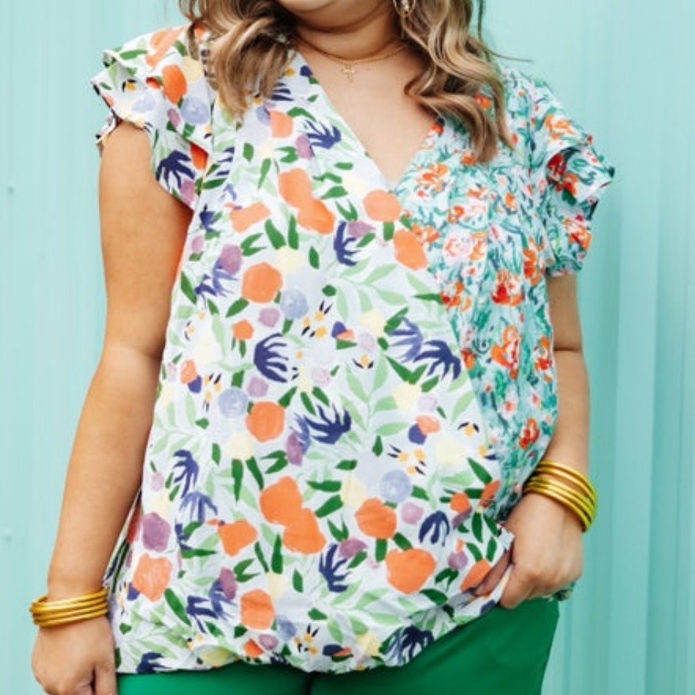 Entro multi colored Ruffled Cap Sleeve Blouse